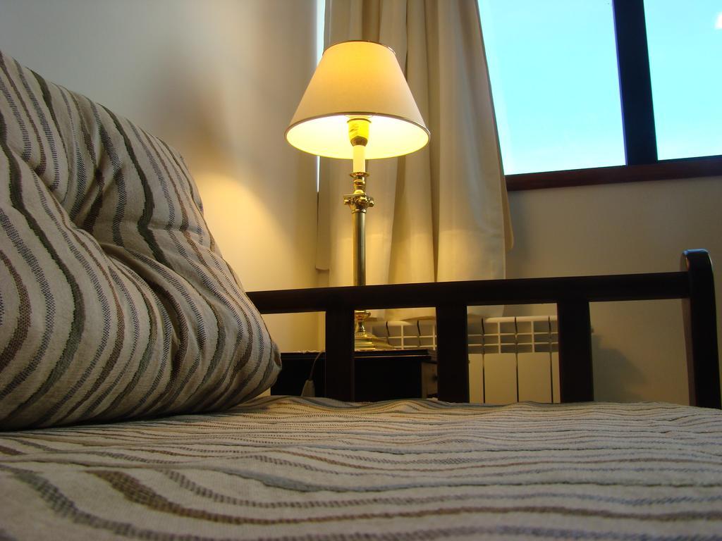 Apartamentos Cardinal Bariloche Ruang foto